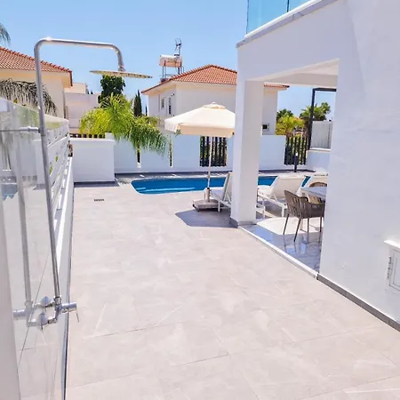 Sunshine * Agia Napa