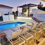 Villa Sunshine *