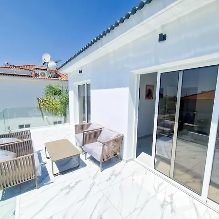 Sunshine Villa