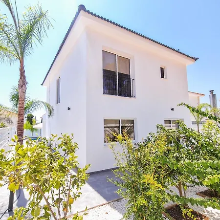 Sunshine Villa