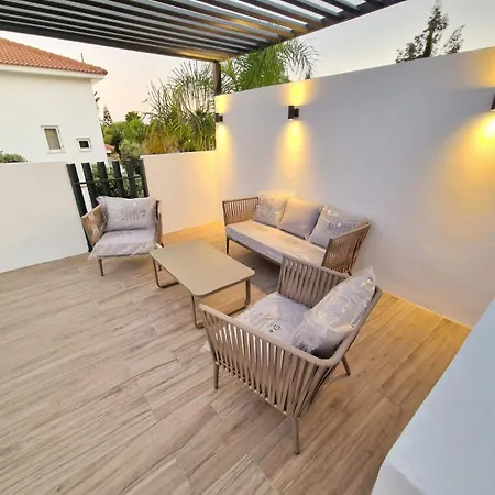 Sunshine Villa