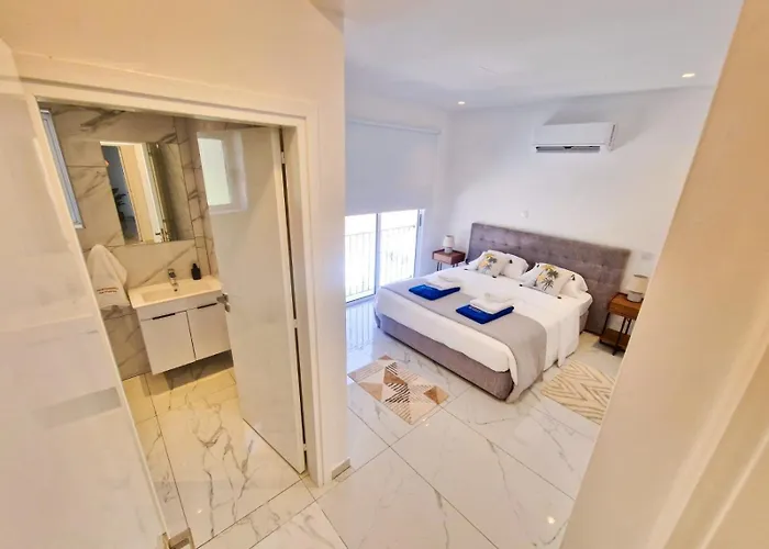 Sunshine Villa Aya Napa